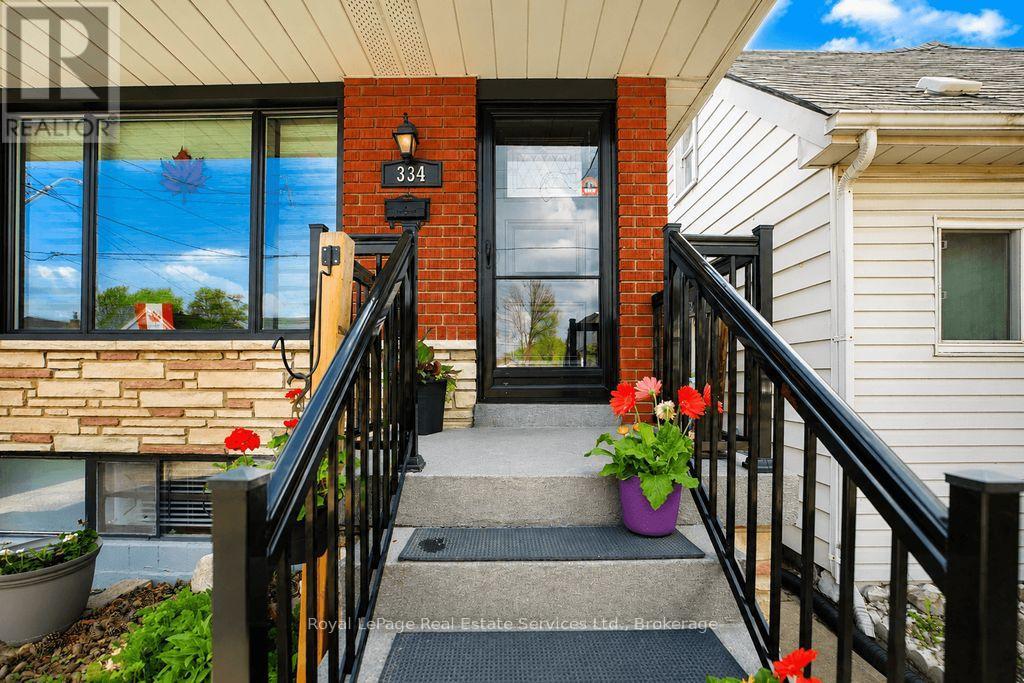 334 TRAGINA AVENUE N - 3