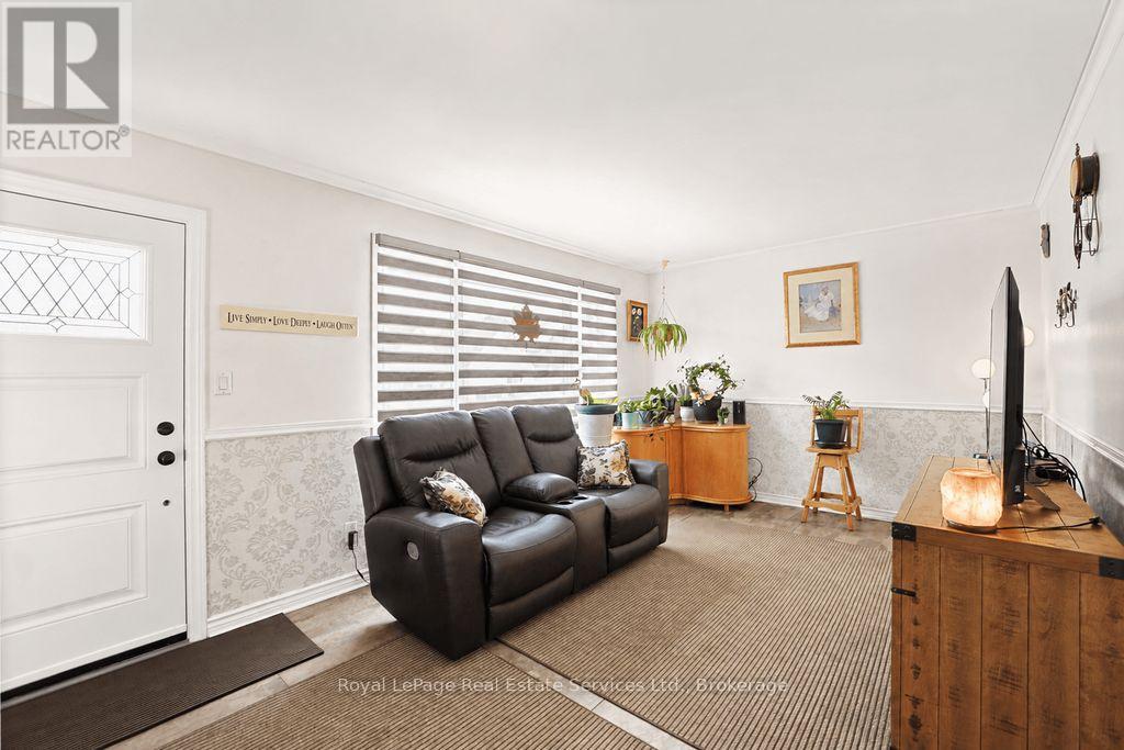 334 TRAGINA AVENUE N - 4