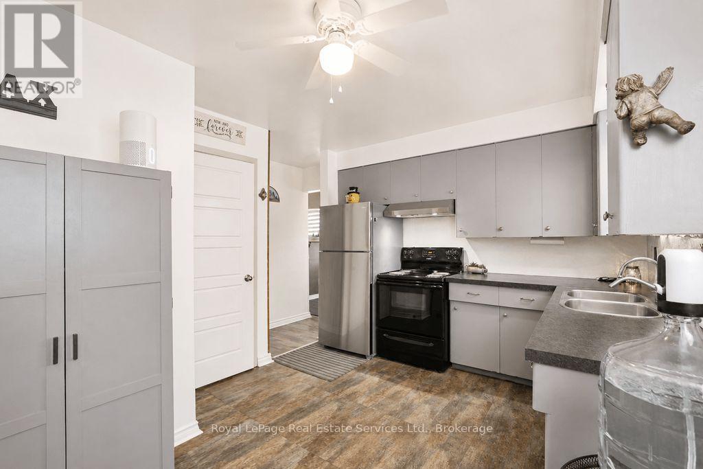 334 TRAGINA AVENUE N - 9