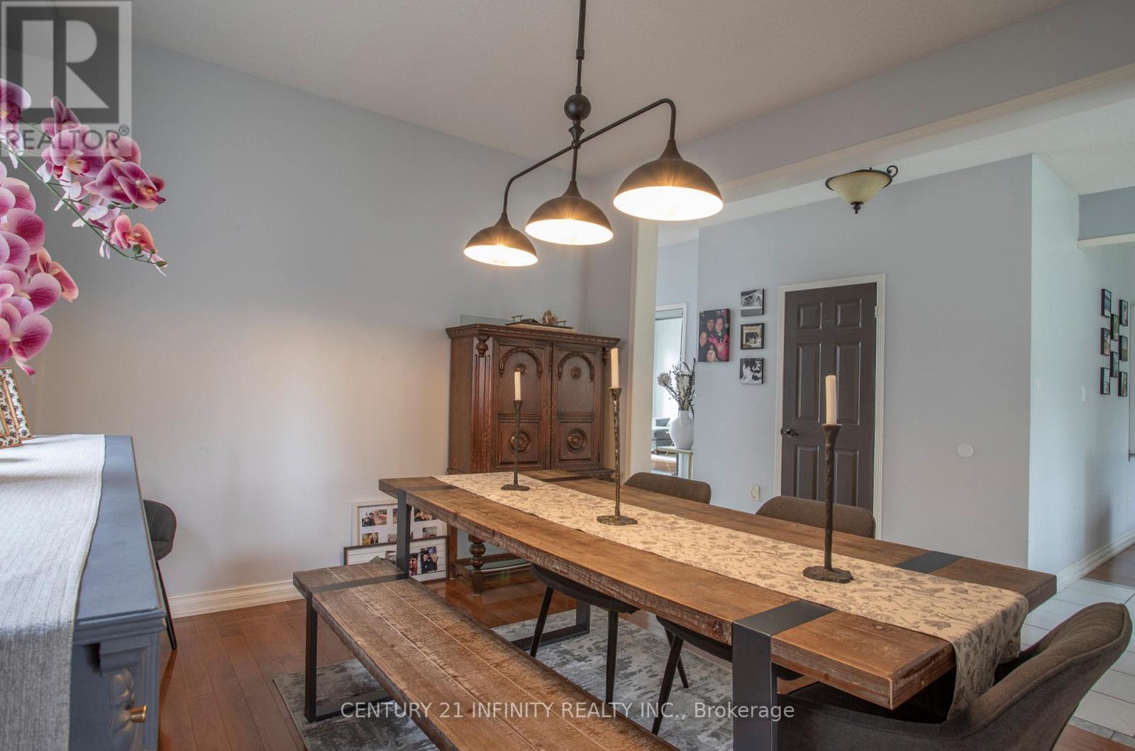 1484 SANDHURST CRESCENT - 11