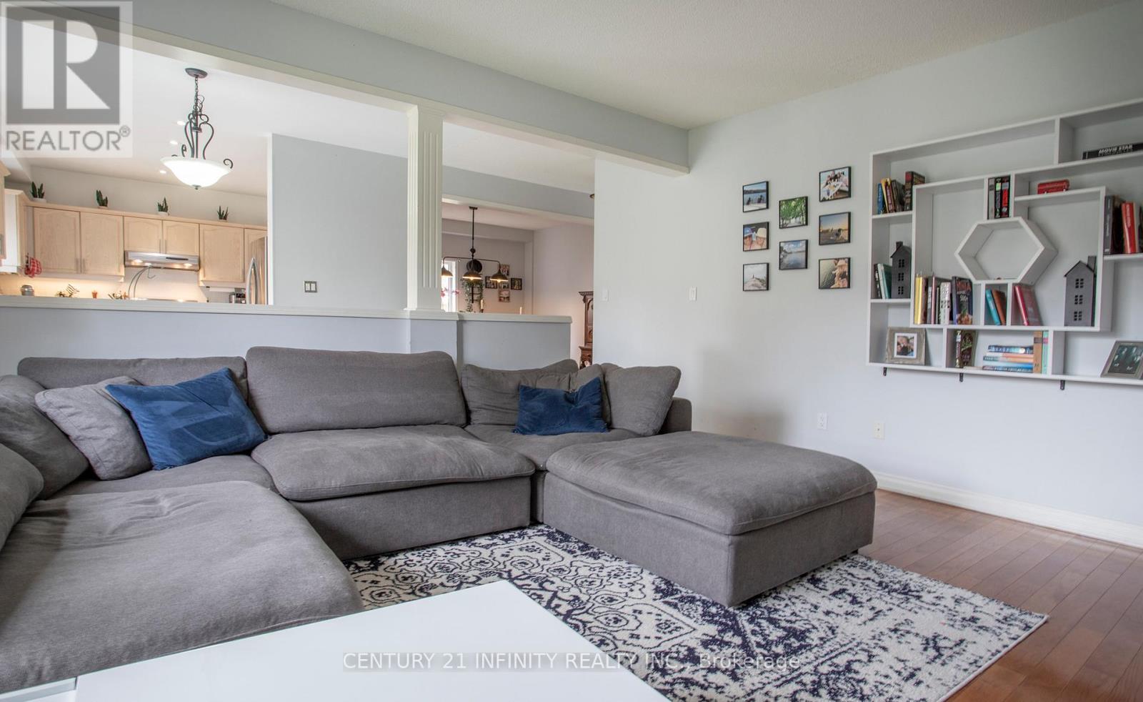 1484 SANDHURST CRESCENT - 13