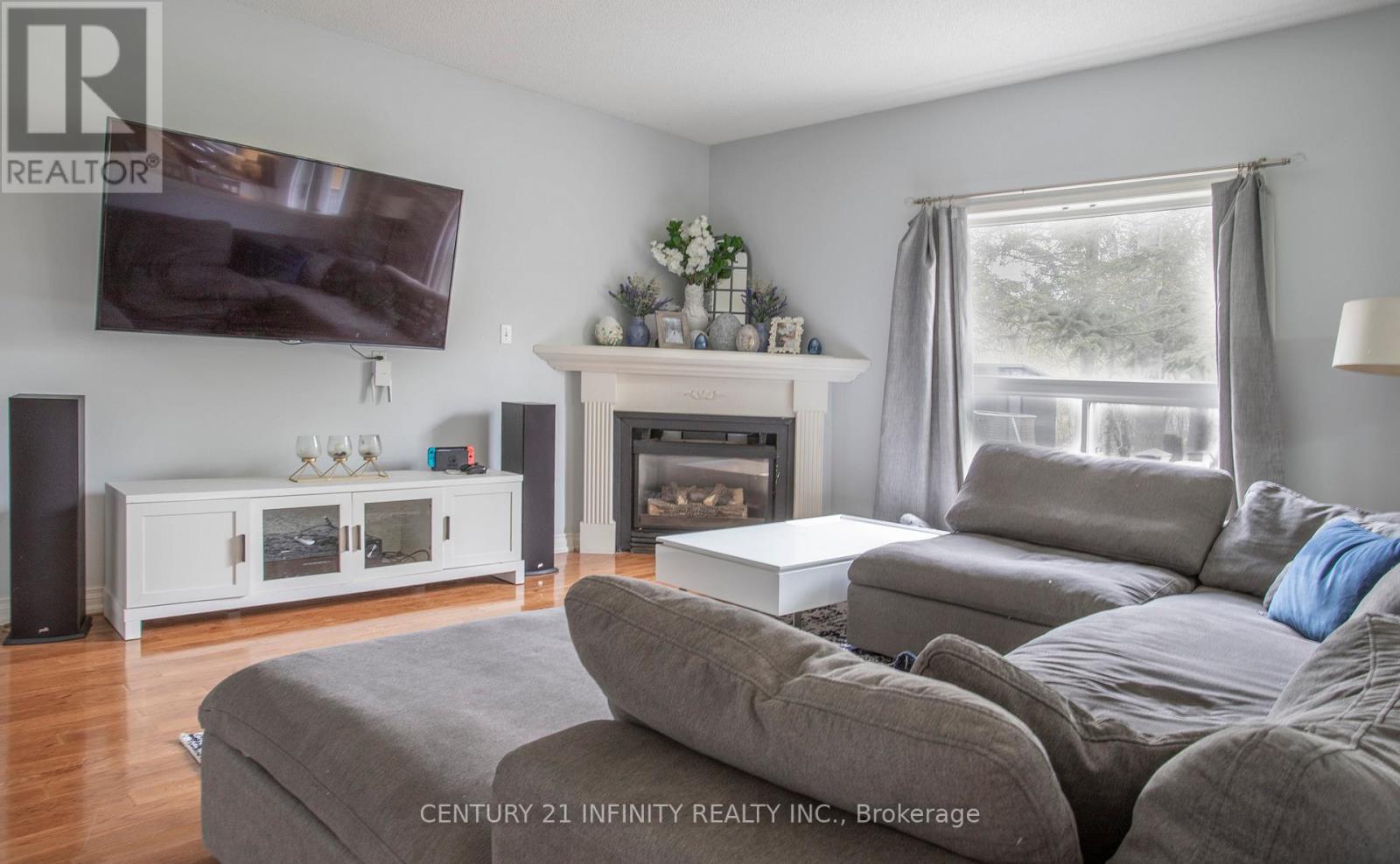 1484 SANDHURST CRESCENT - 14