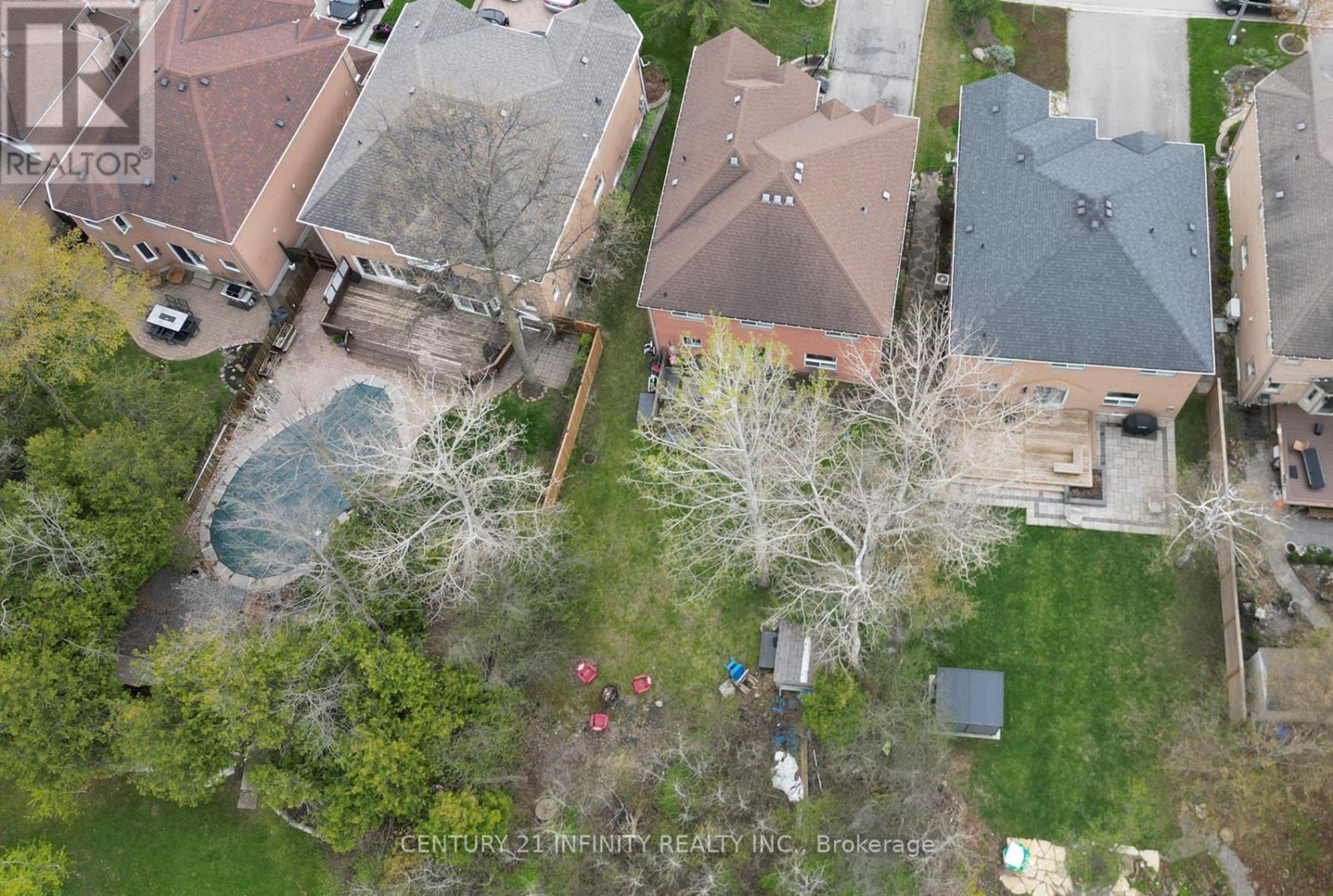 1484 SANDHURST CRESCENT - 30