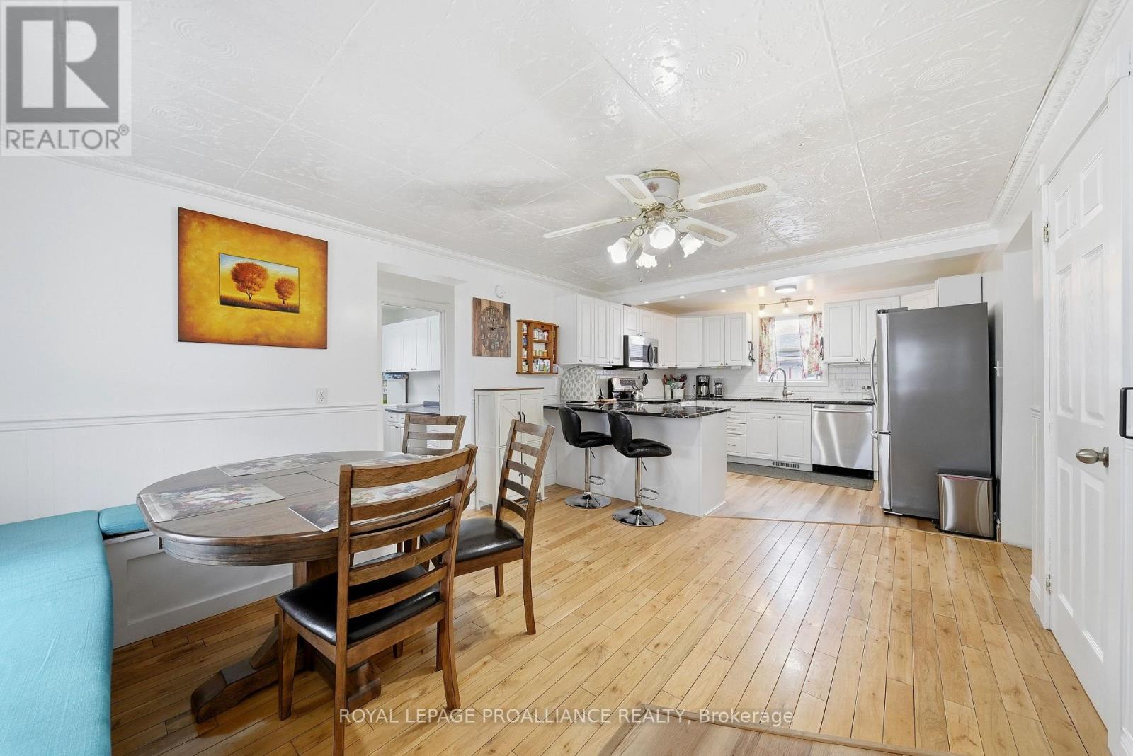4343 NOTRE DAME STREET - 13