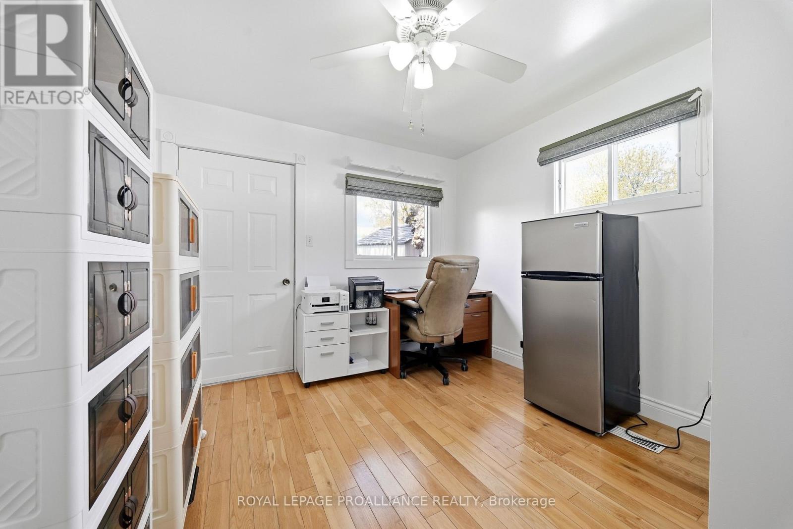 4343 NOTRE DAME STREET - 17