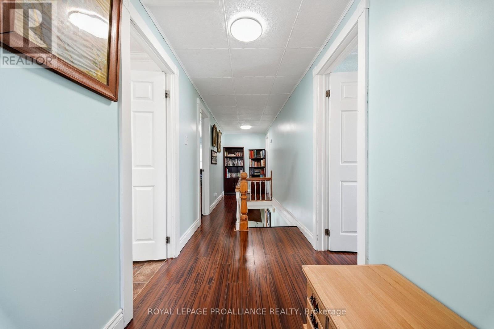 4343 NOTRE DAME STREET - 25