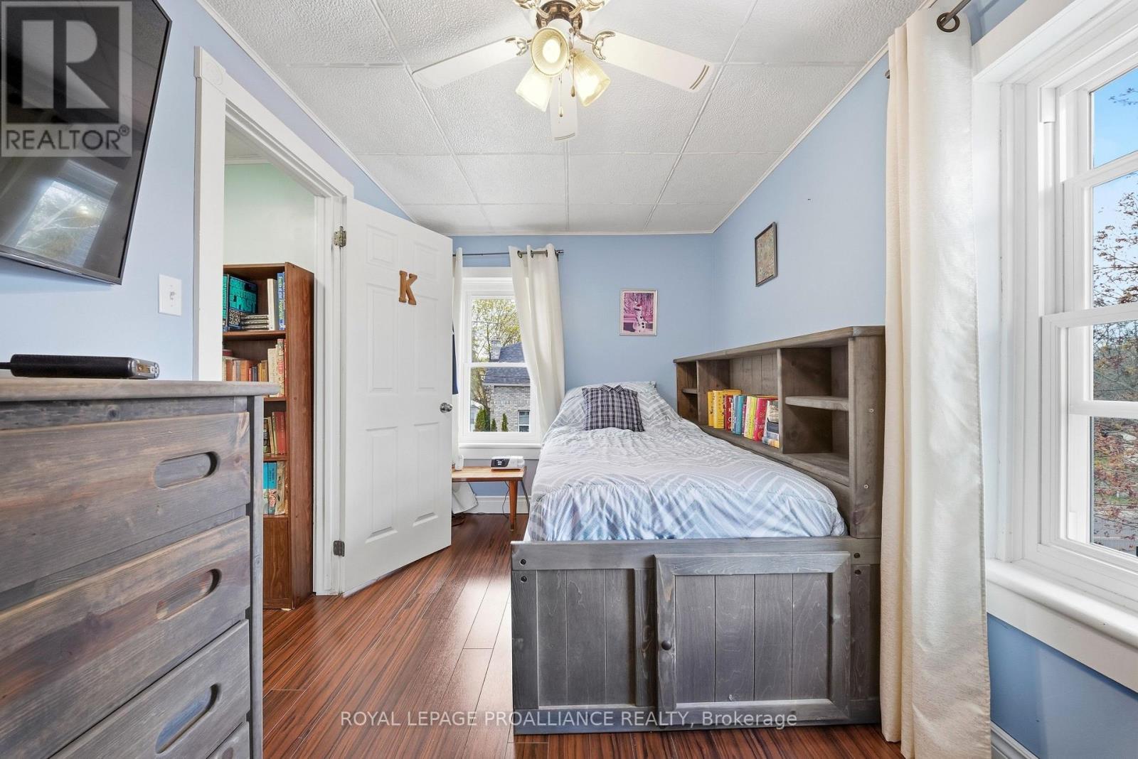 4343 NOTRE DAME STREET - 31