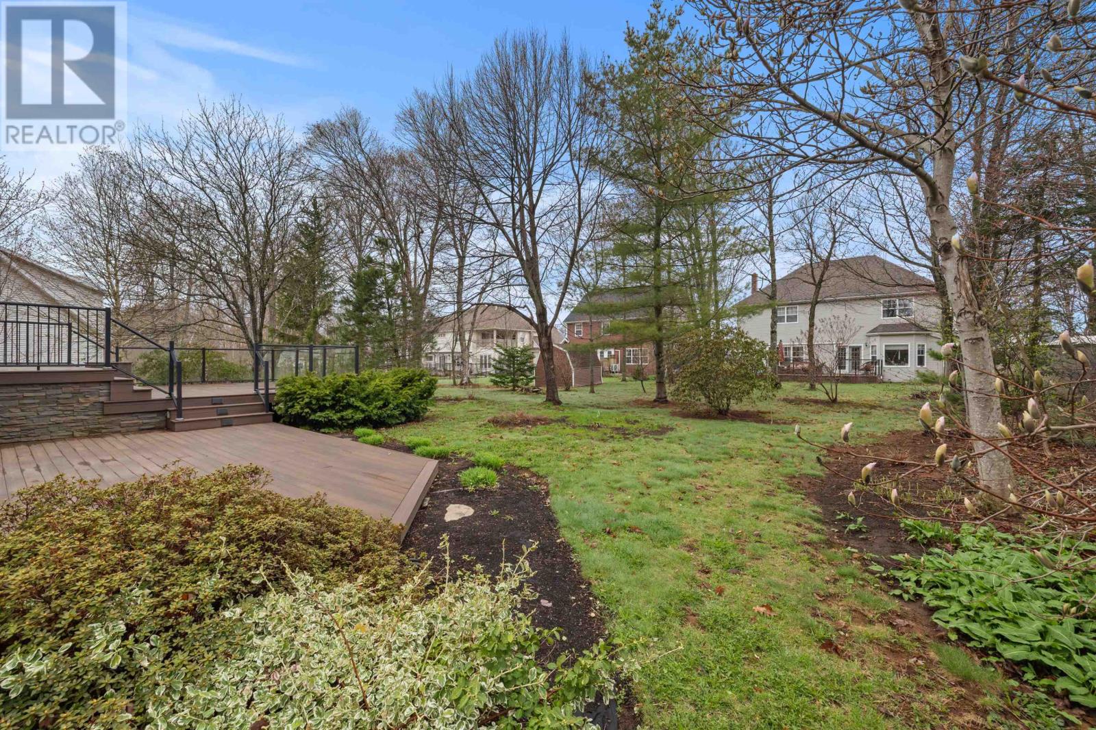 13 BARDIN Crescent - 38