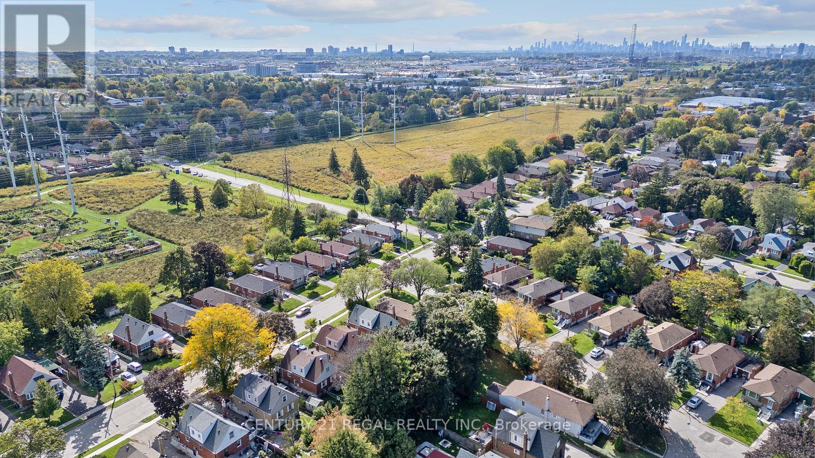 106 FLORA DRIVE - 43