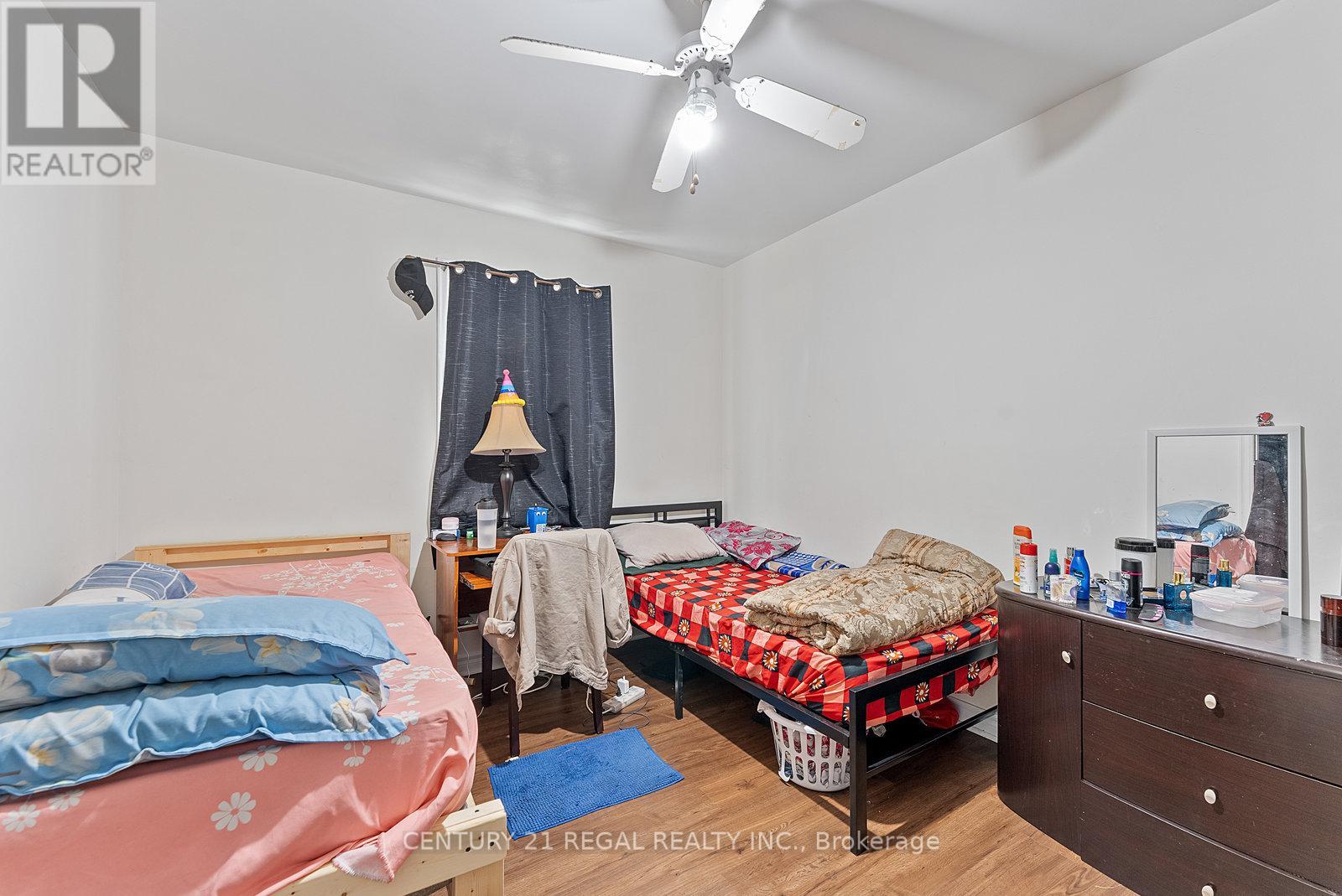 106 FLORA DRIVE - 19