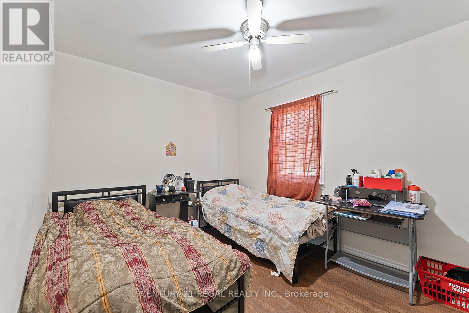 106 FLORA DRIVE - 18