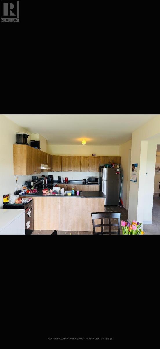 69 DIANA DRIVE - 16