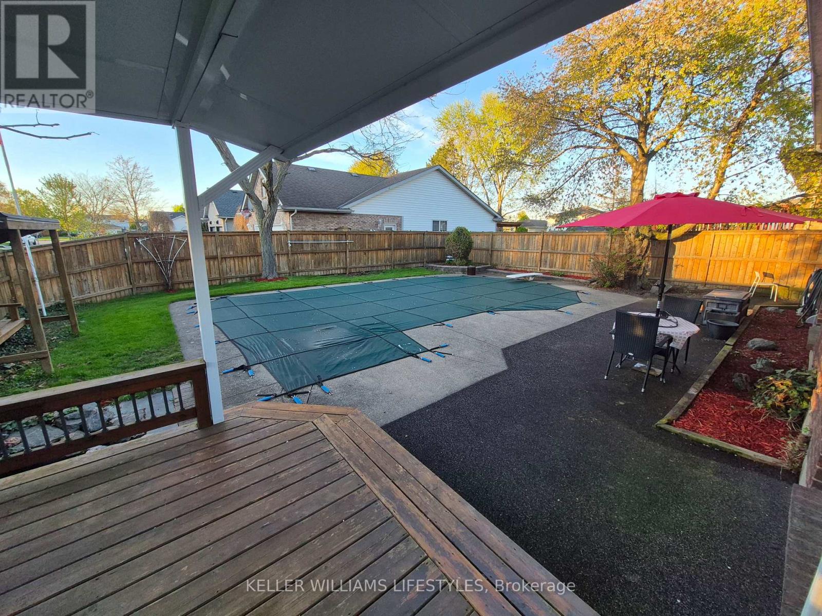 121 CEDARVALE CRESCENT - 27