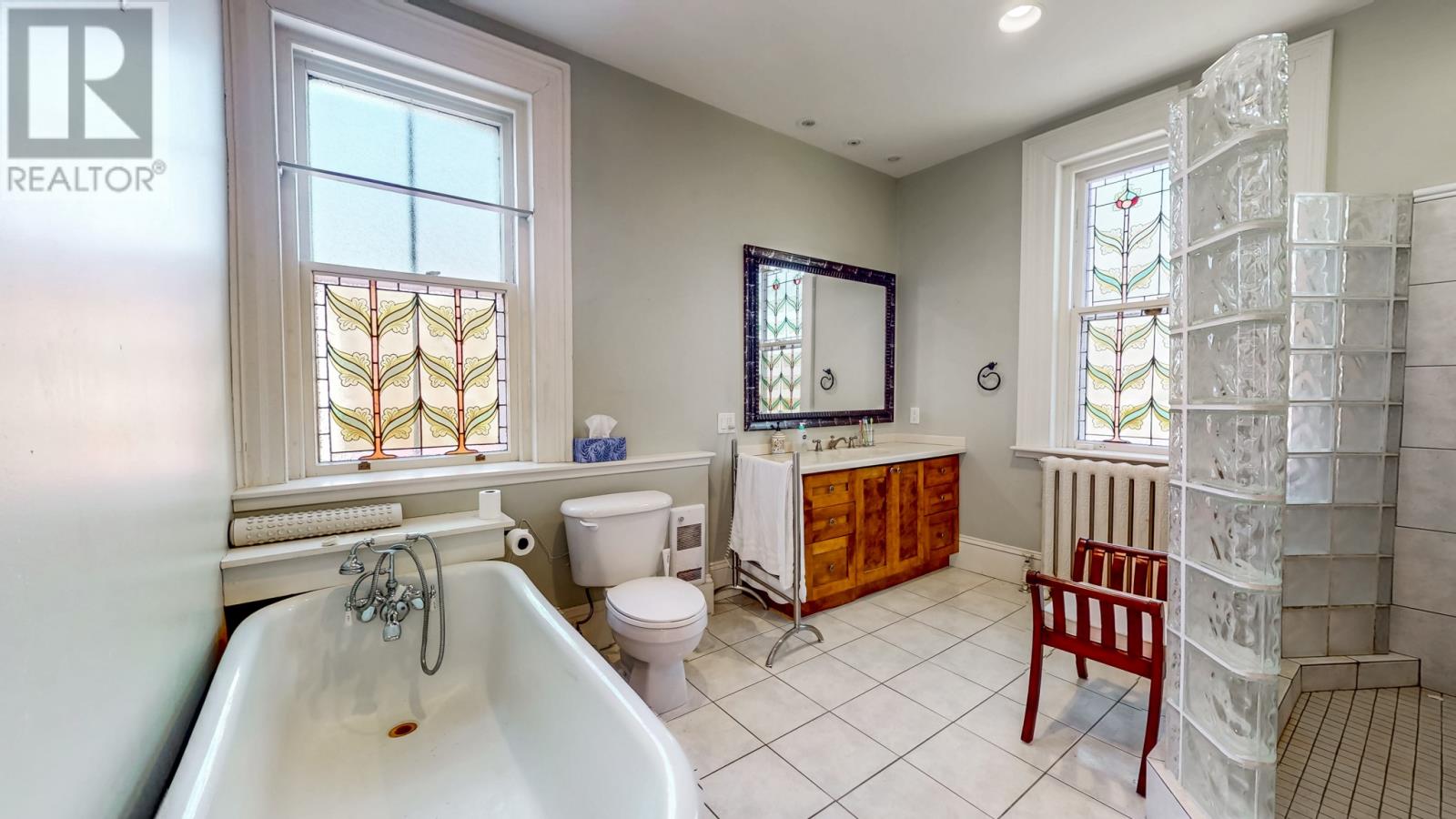 3A Forest Road - 31