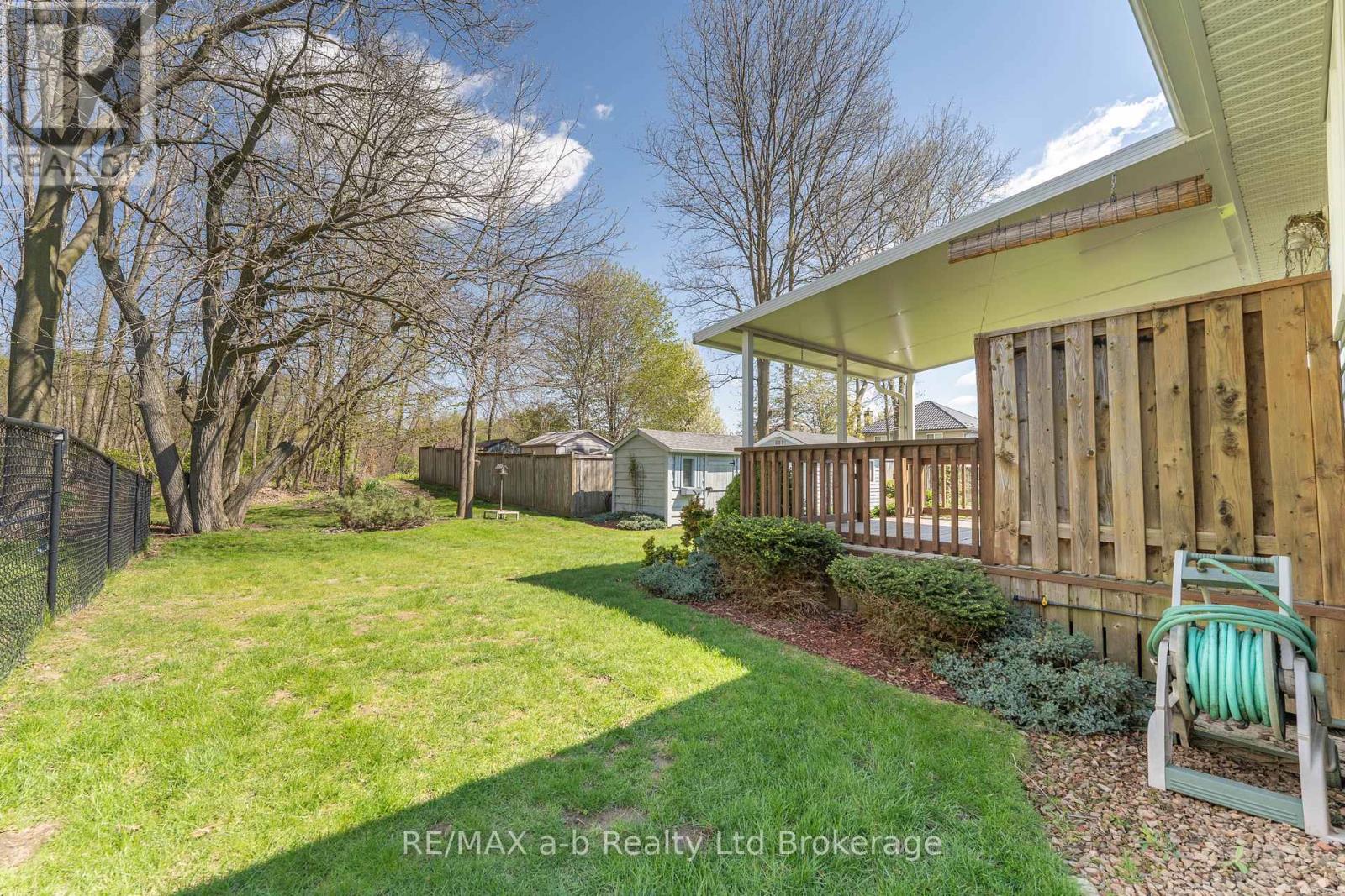 44 BEECH BOULEVARD - 34