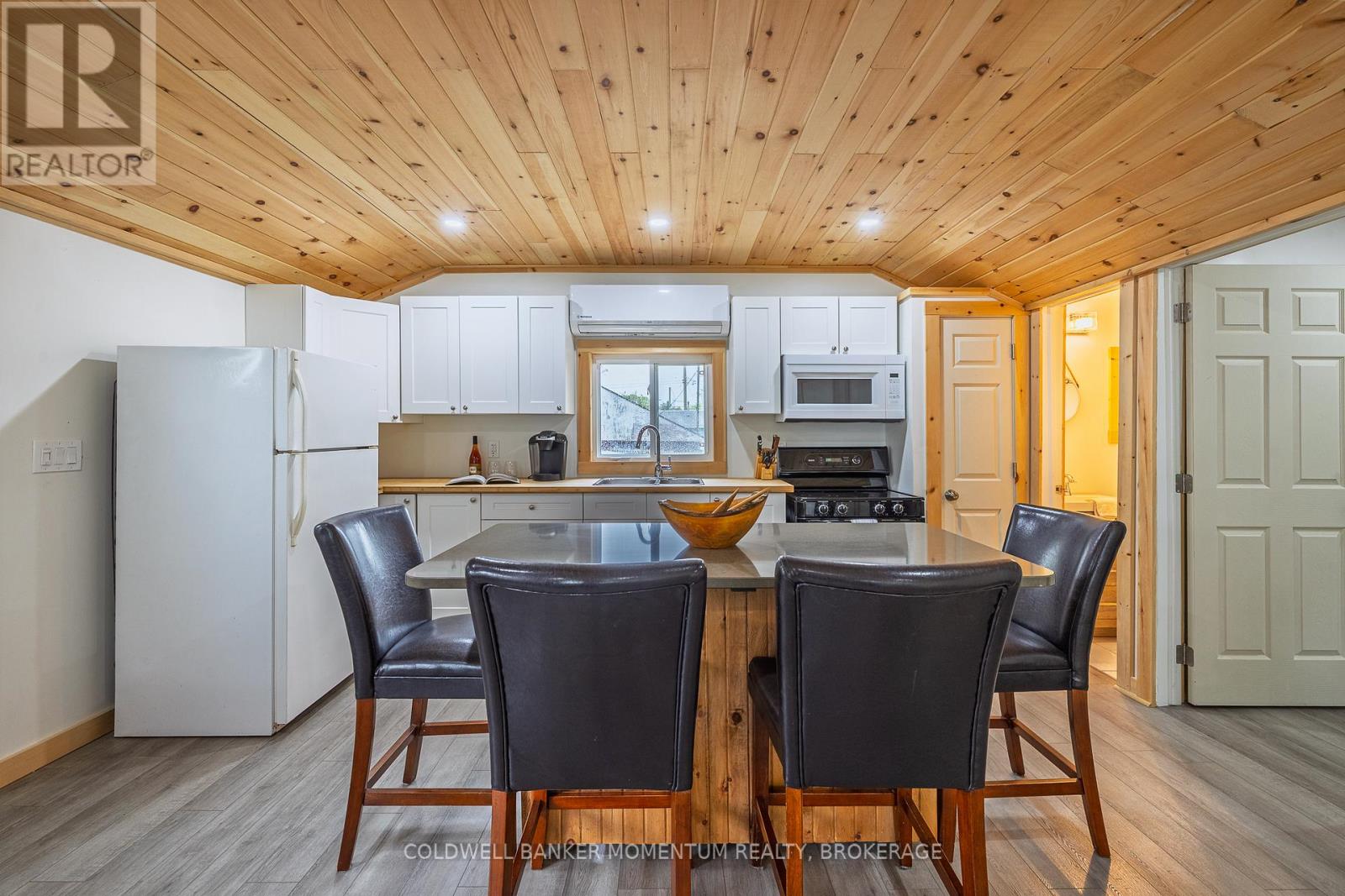 12221 LAKESHORE ROAD - 18