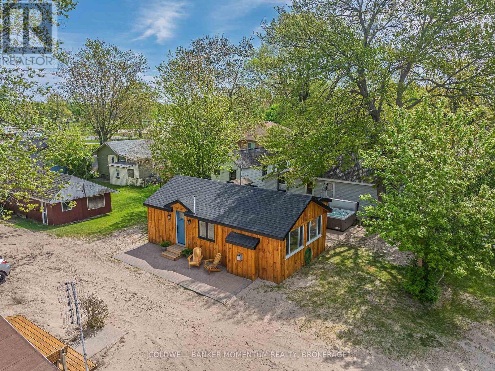 12221 LAKESHORE ROAD - Image 2