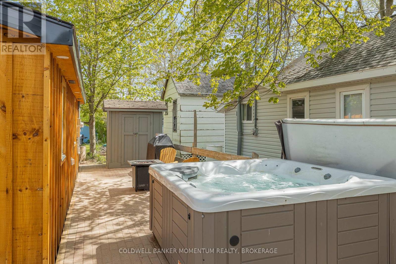 12221 LAKESHORE ROAD - 41
