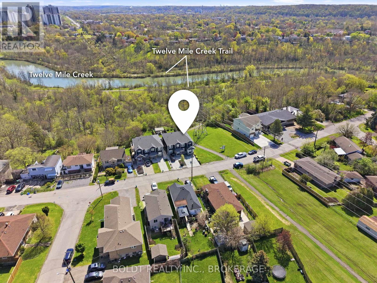 83 HILLVIEW ROAD - 38