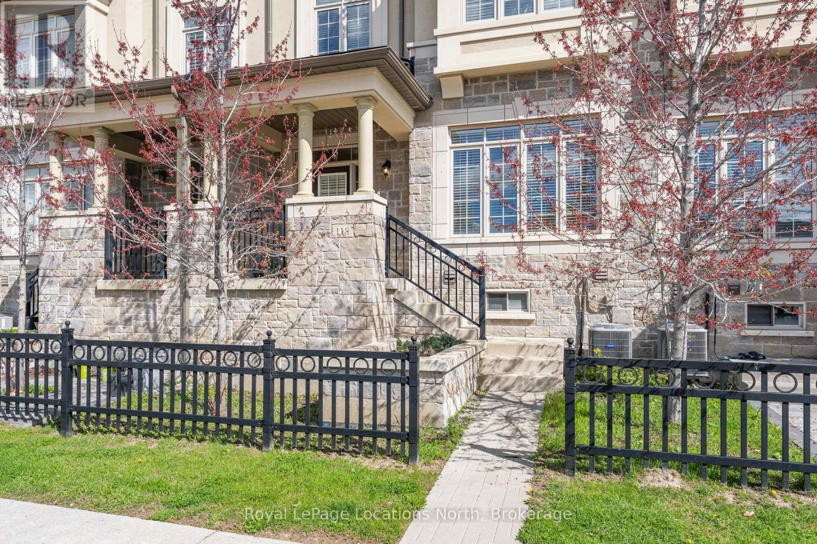 118 PUCCINI DRIVE - 41