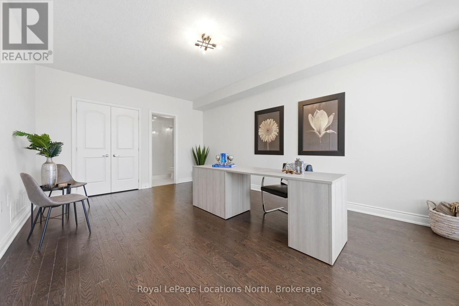 118 PUCCINI DRIVE - 9