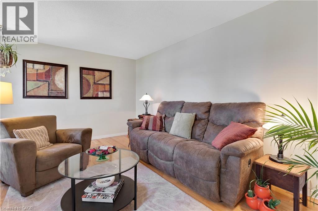 288 GRAND RIDGE Drive, Cambridge, Ontario, N1S4X1 — Photo 10