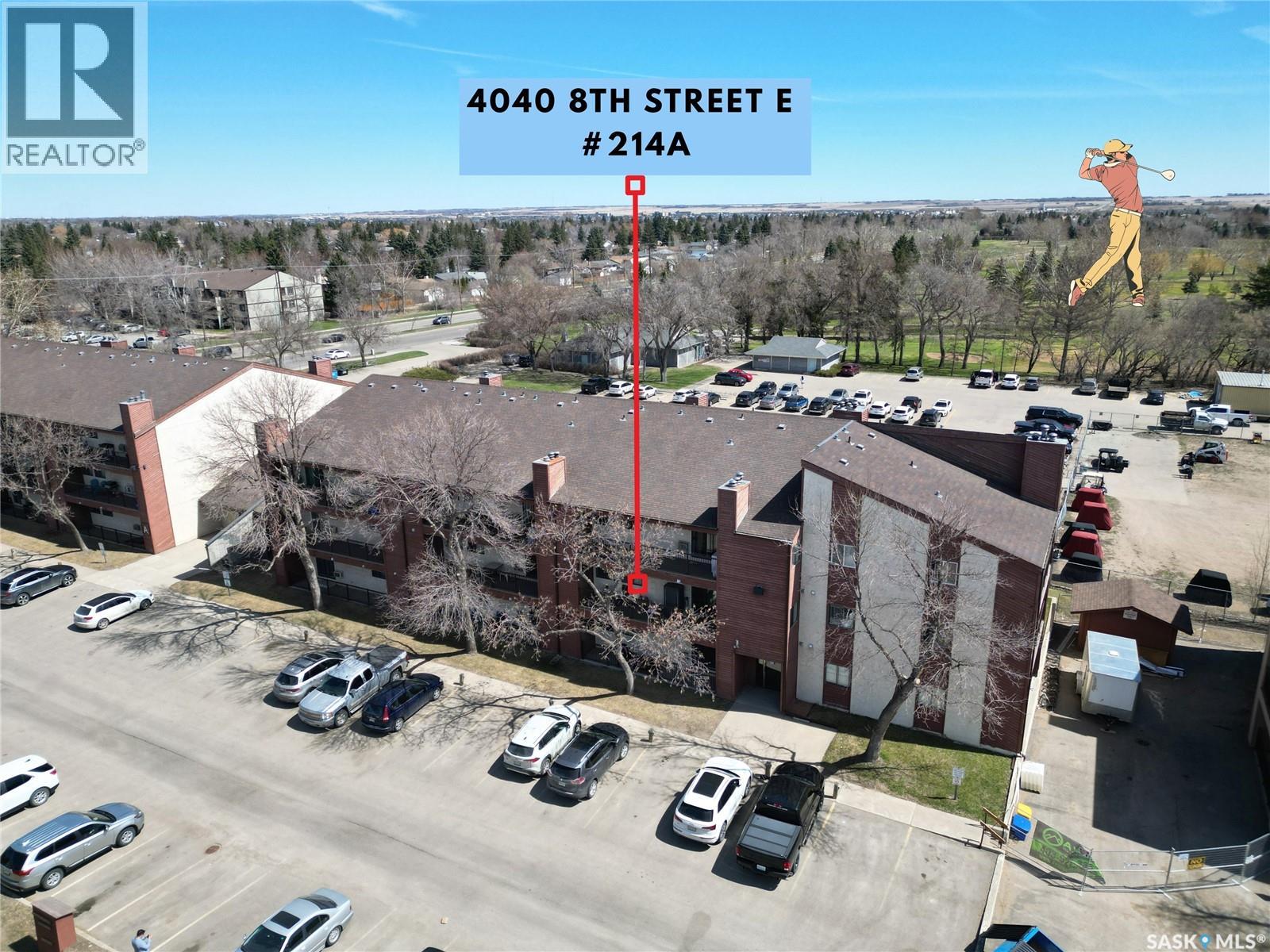 #214A 4040 8TH STREET E - 32