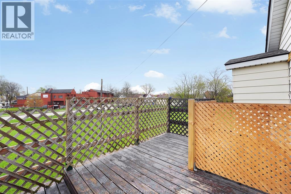 655 Chatham East, Windsor, Ontario, N9A2X5 — Photo 5