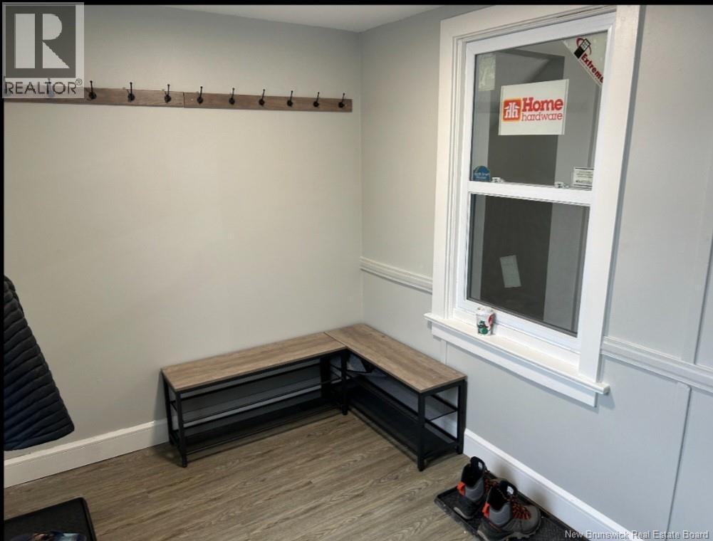 525 Acadie - Image 12