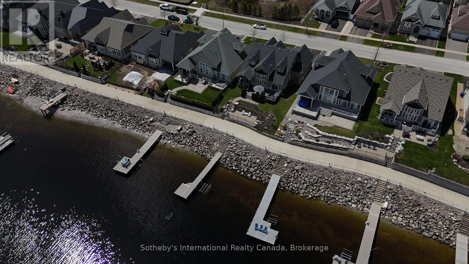 409 BAYPORT BOULEVARD - 5