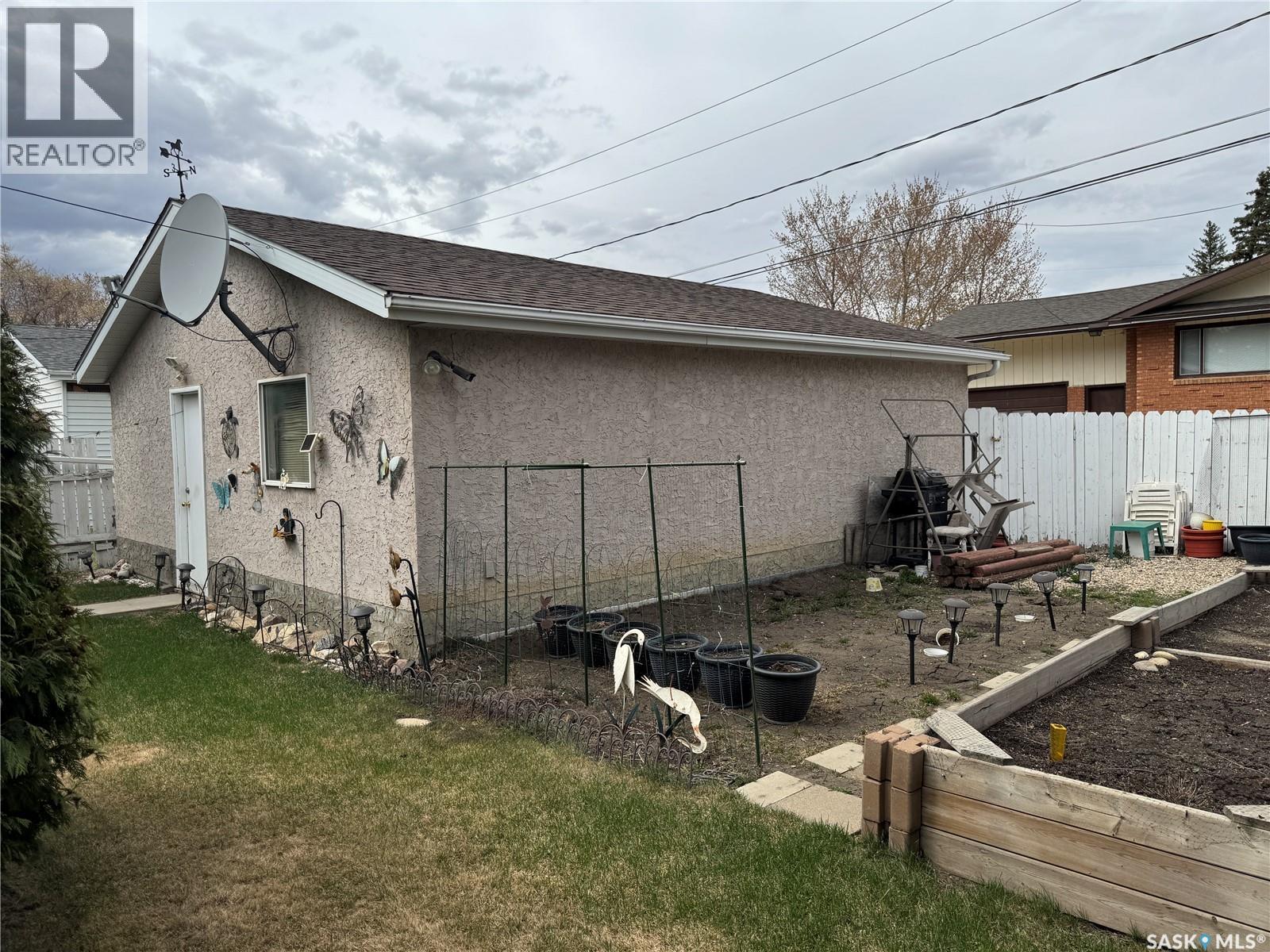 Property photo 37