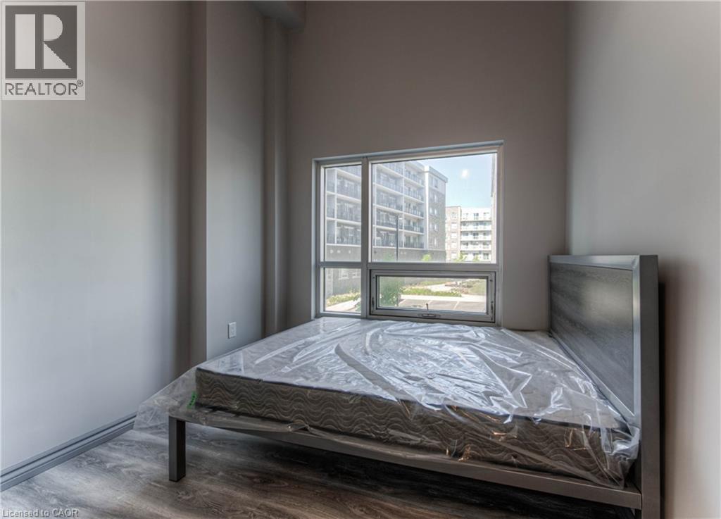 275 LARCH Street Unit# F113, Waterloo, Ontario, N2L3R2 — Photo 10