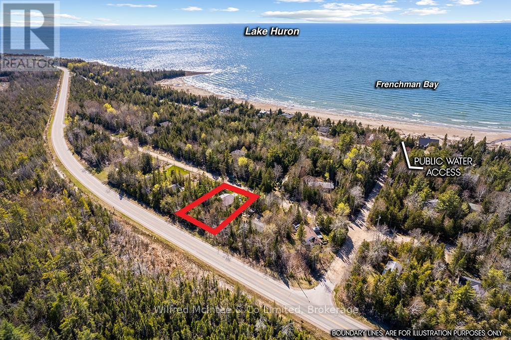 26 THOMPSON AVENUE - 45