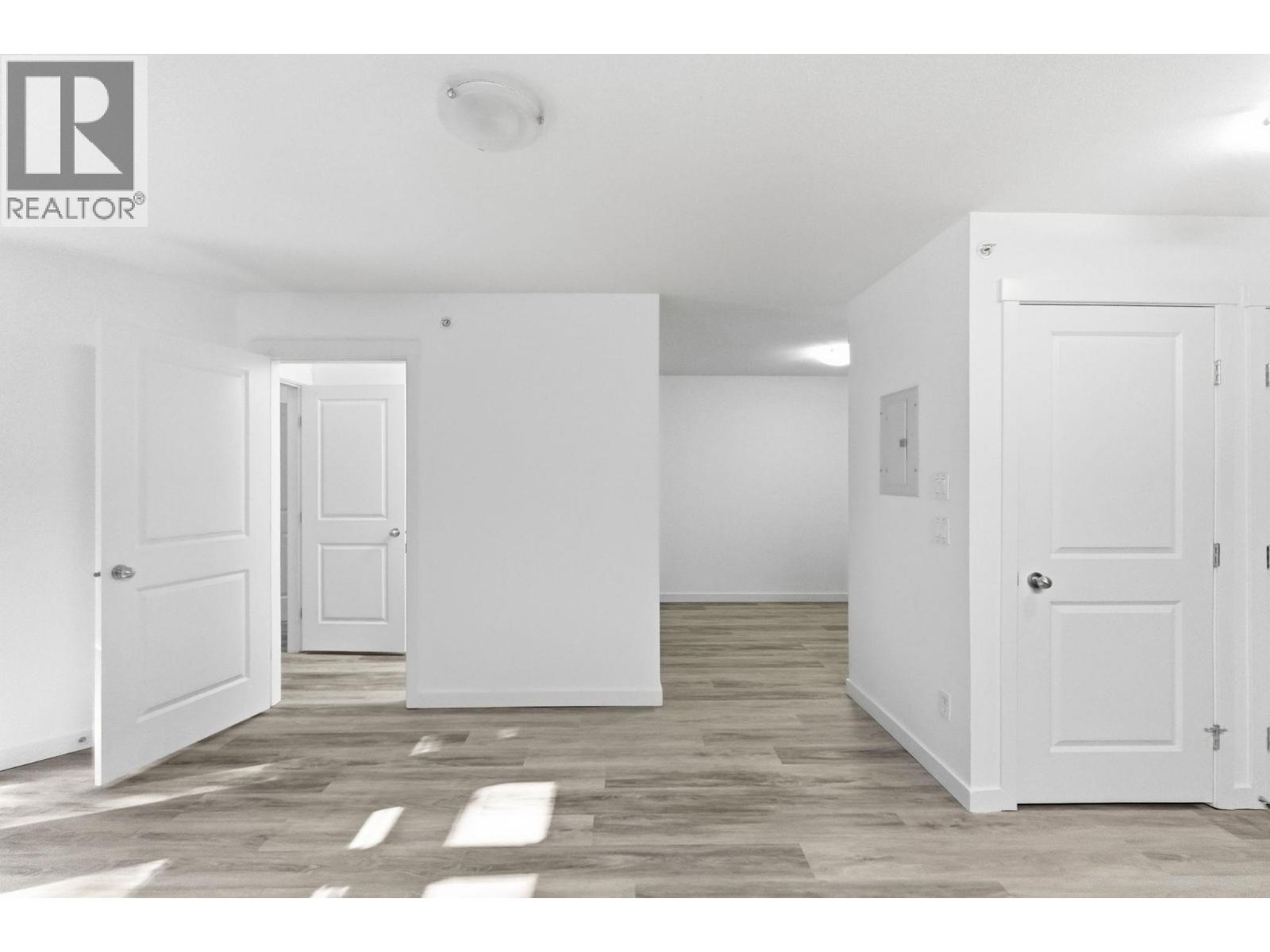 1483 Glenmore Road Unit# 311, Kelowna
