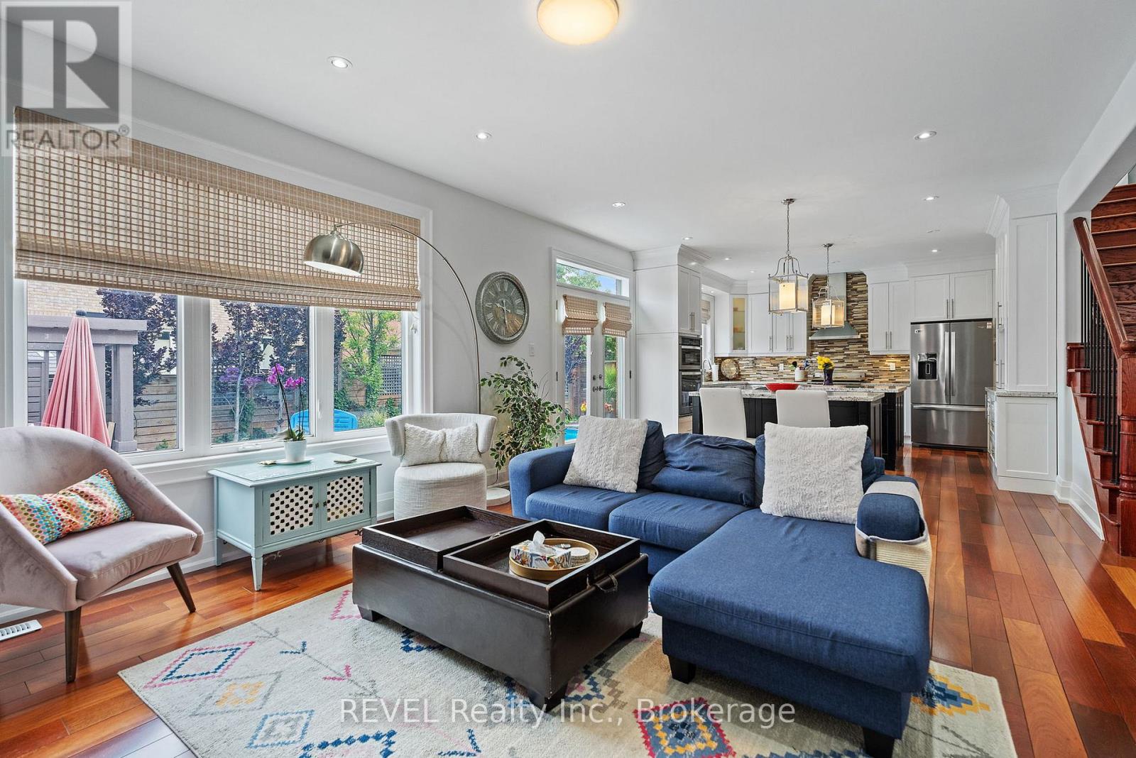 401 SCHREYER CRESCENT - 21