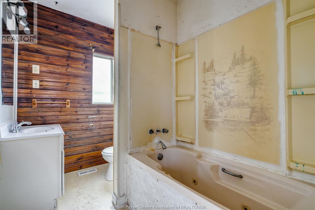 1541 Albert, Windsor, Ontario, N8Y3R3 — Photo 12