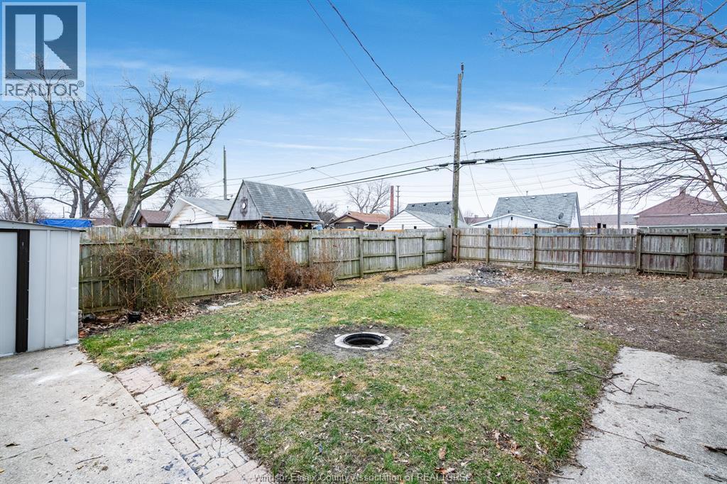 1541 Albert, Windsor, Ontario, N8Y3R3 — Photo 3