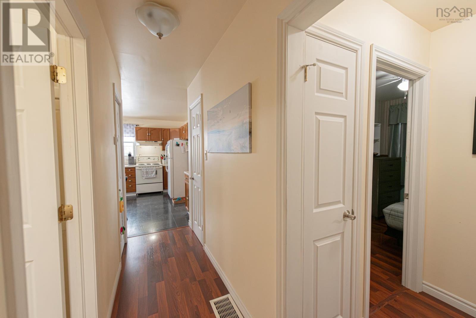 9 Terrace Avenue - 9