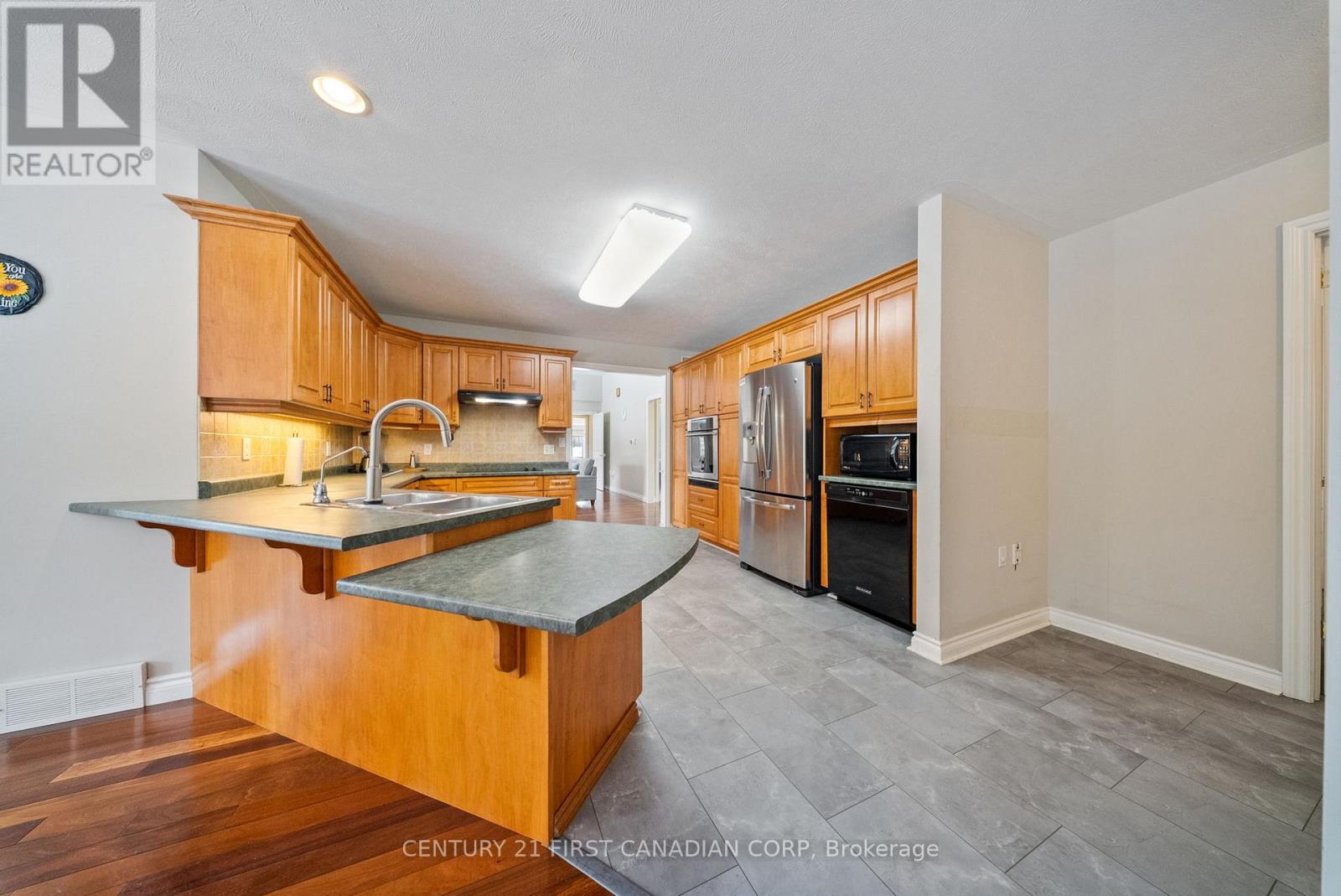 270 MCGILL ROAD - Image 13