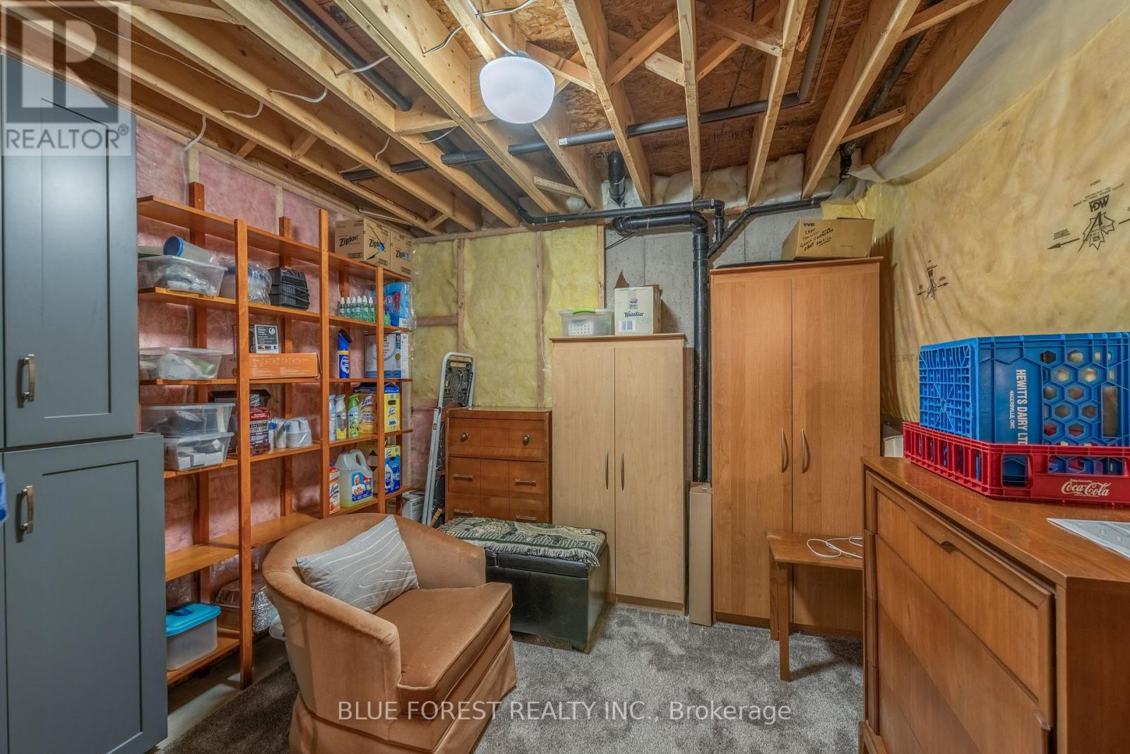 #2 948 COLBORNE STREET - 31