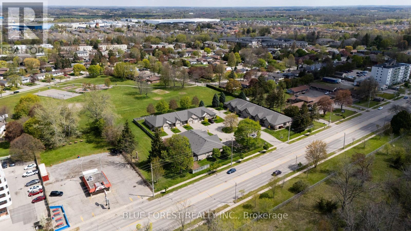 #2 948 COLBORNE STREET - 39
