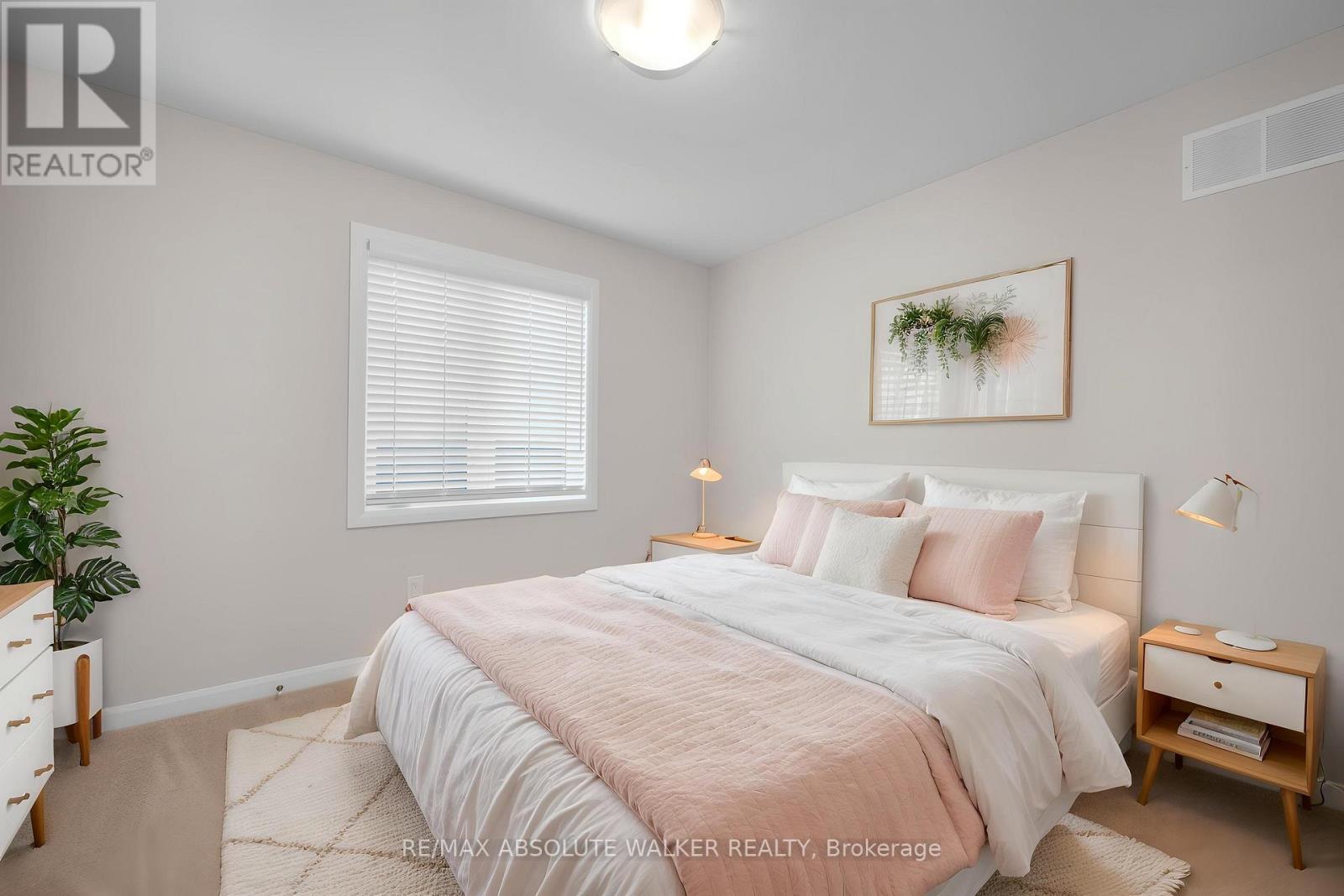 529 ANCHOR CIRCLE - 36