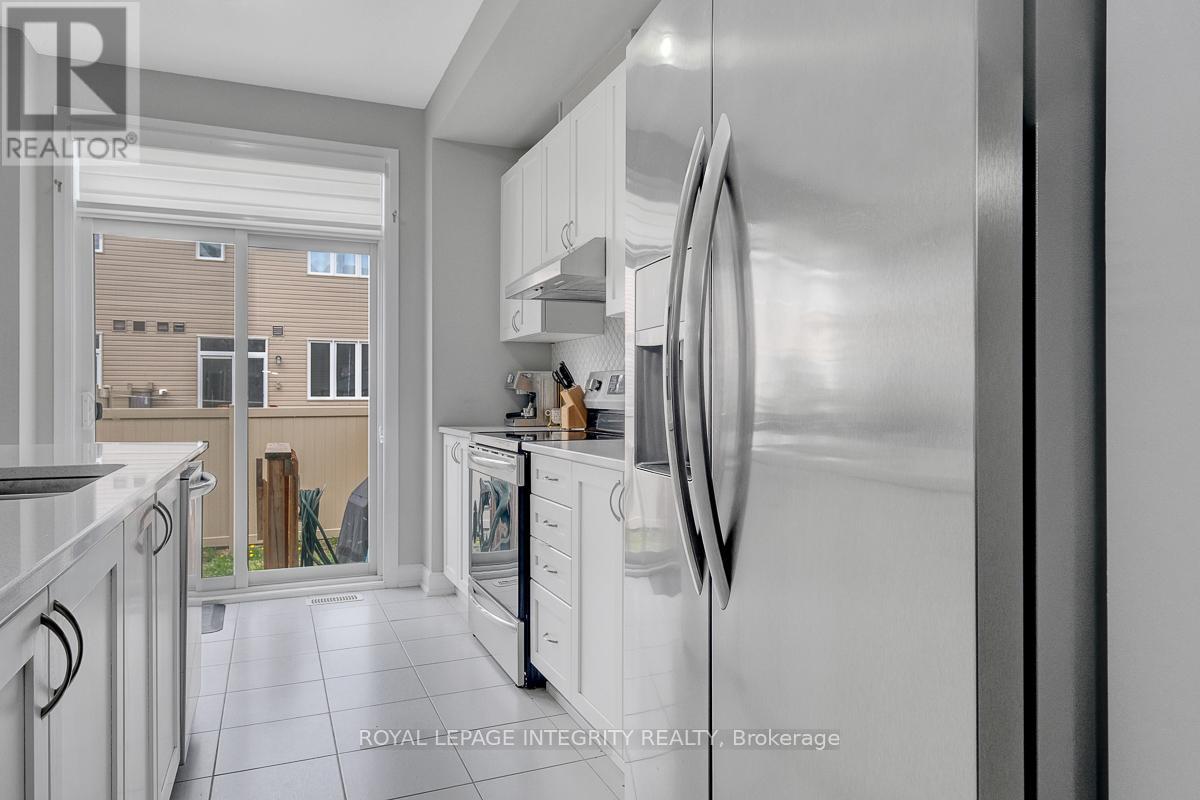 152 GARDENPOST TERRACE - 12