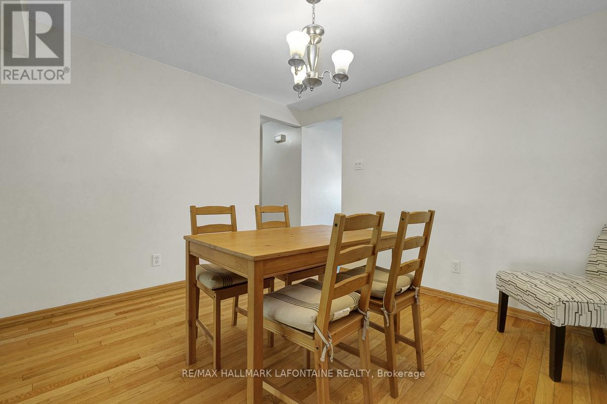 #28 2 BERTONA STREET - 13