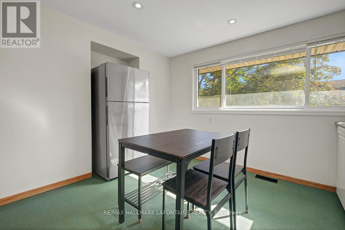 #28 2 BERTONA STREET - 15