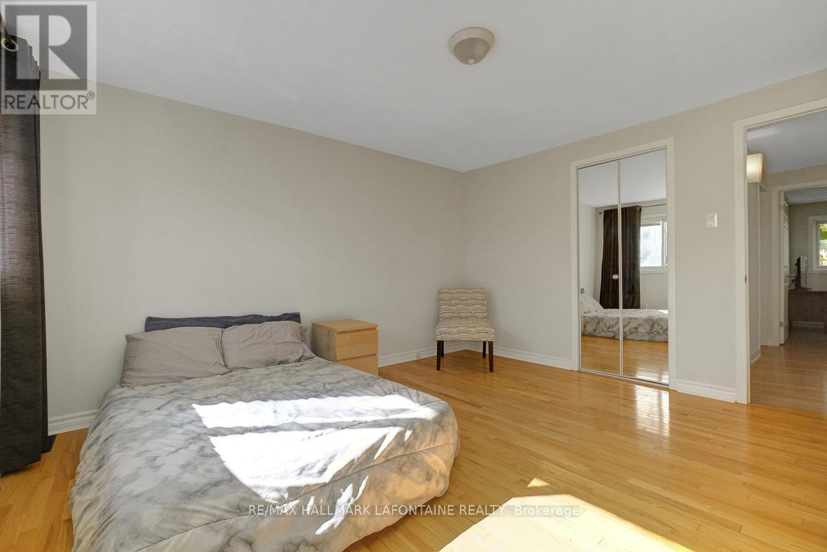 #28 2 BERTONA STREET - 20