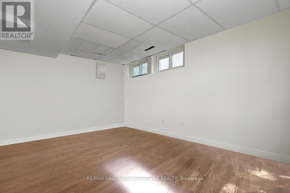 #28 2 BERTONA STREET - 25