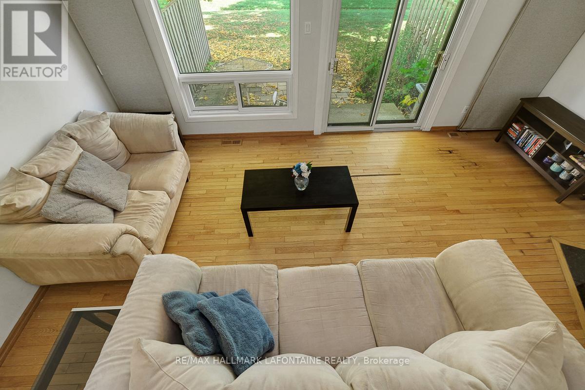#28 2 BERTONA STREET - 9