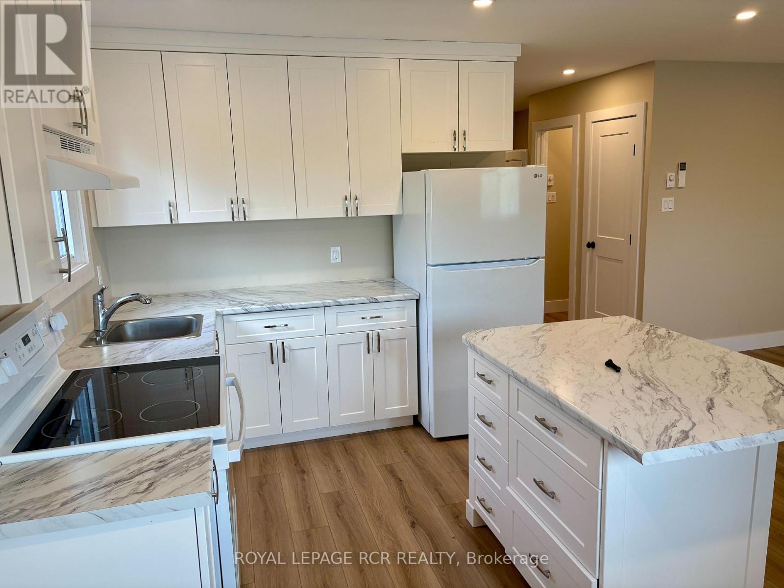504 ANDREW STREET - 15