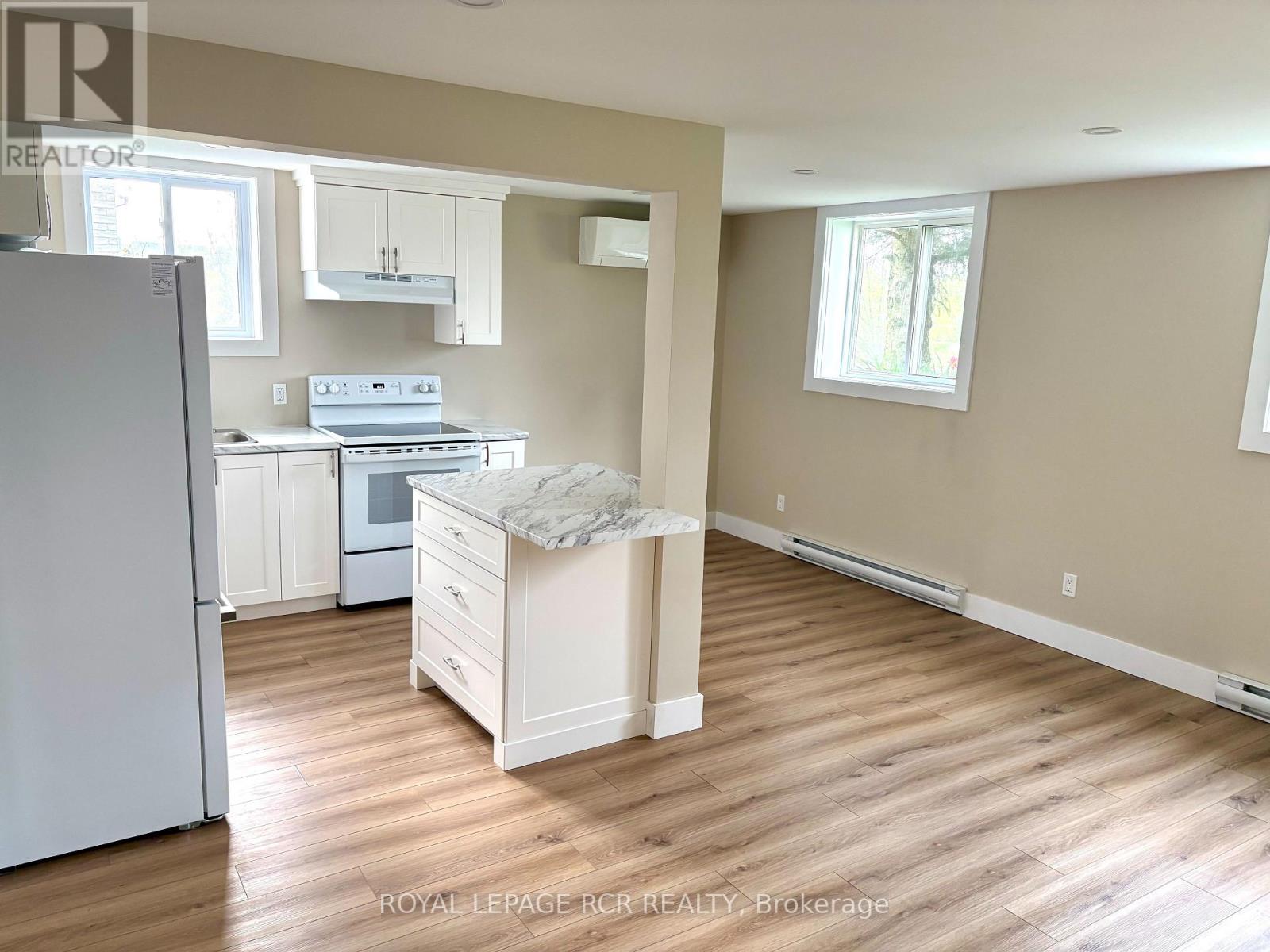 504 ANDREW STREET - 27
